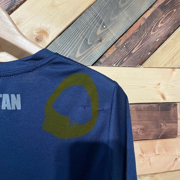 Men’s medium Spartan Hurricane Shirt. Snug fit with normal signs of wear. - Picture 4 of 5